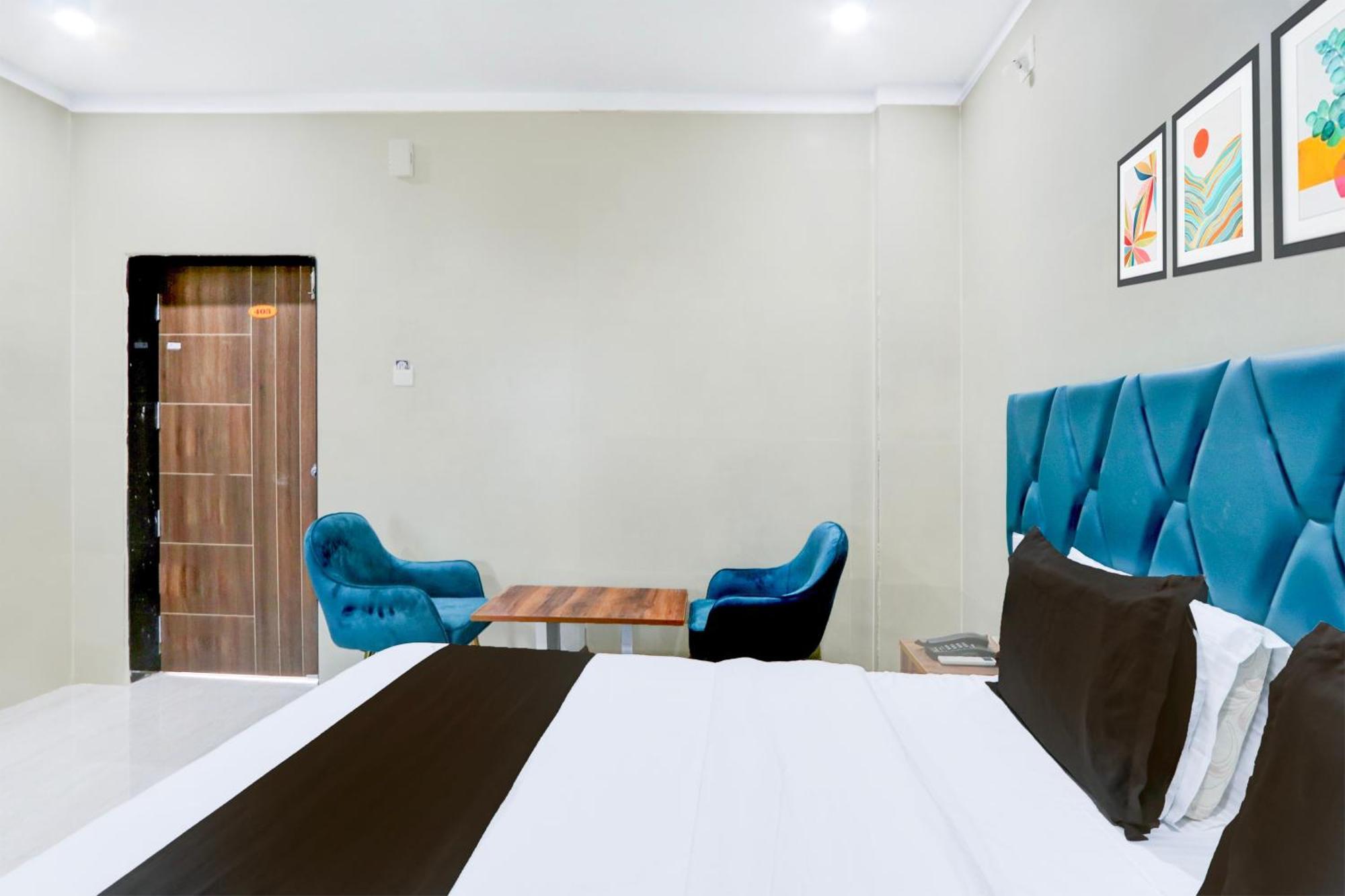 Hotel O Pr Grand Khammam Екстер'єр фото