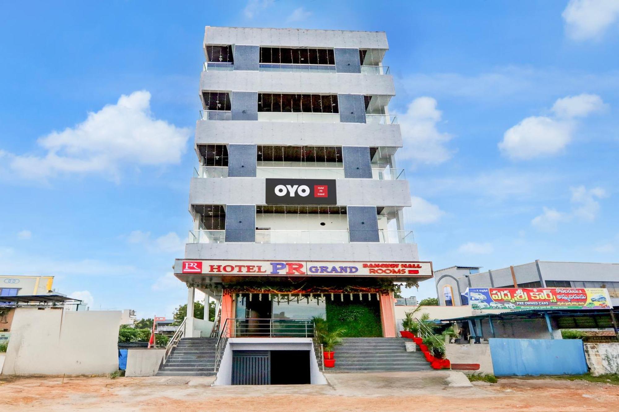 Hotel O Pr Grand Khammam Екстер'єр фото