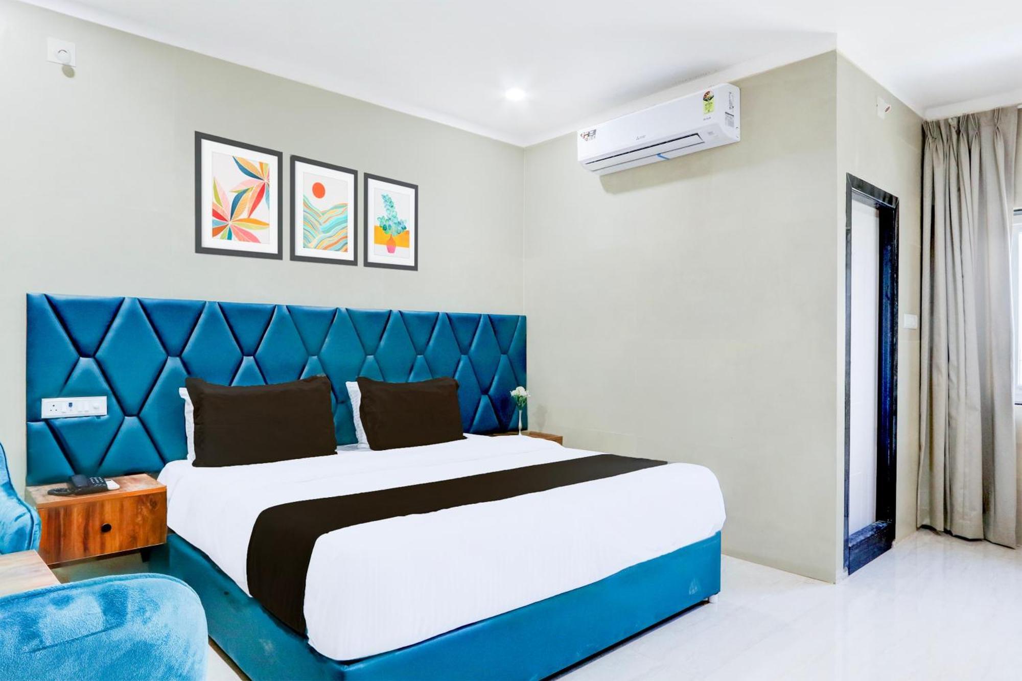 Hotel O Pr Grand Khammam Екстер'єр фото